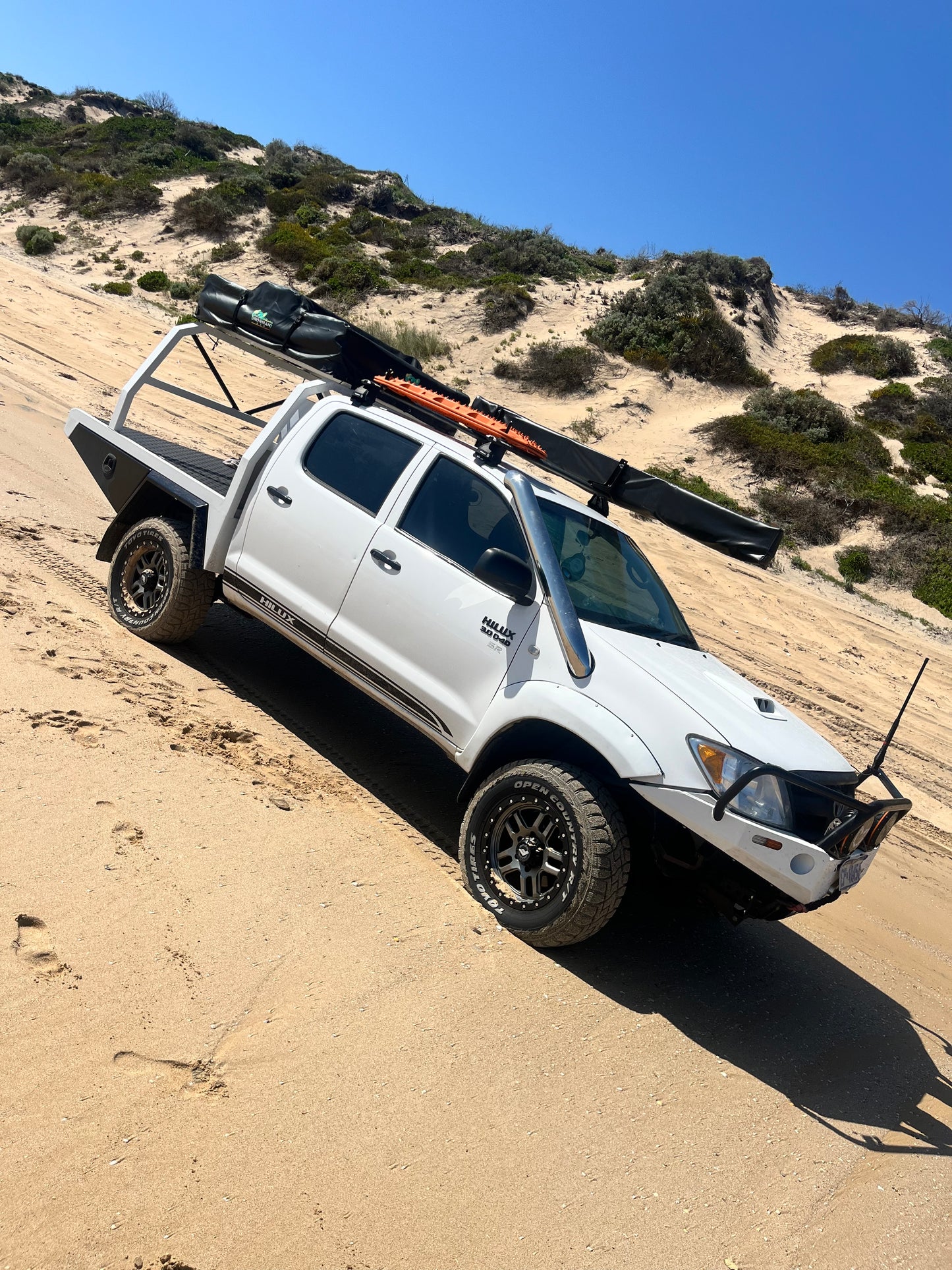 N70 Hilux Stainless Short Entry Snorkel 4"